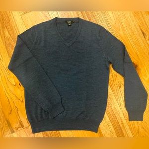 JCrew Merino Wool Men’s V-neck sweater, Size S, Light Navy